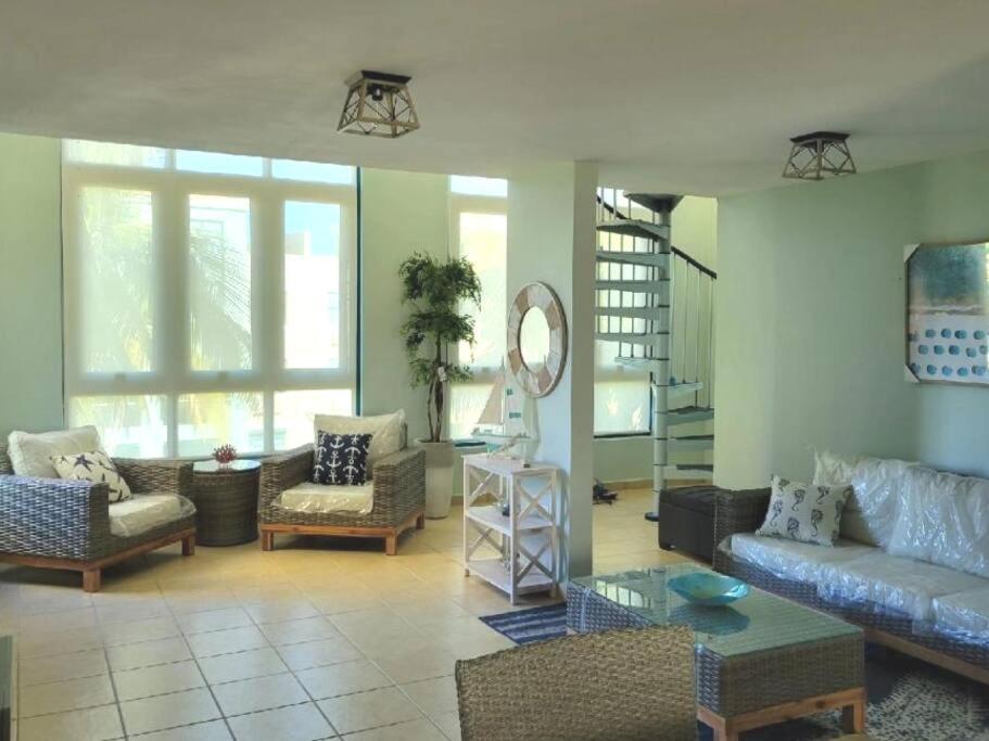 Aquatika 2303 Apartment Loiza Ngoại thất bức ảnh
